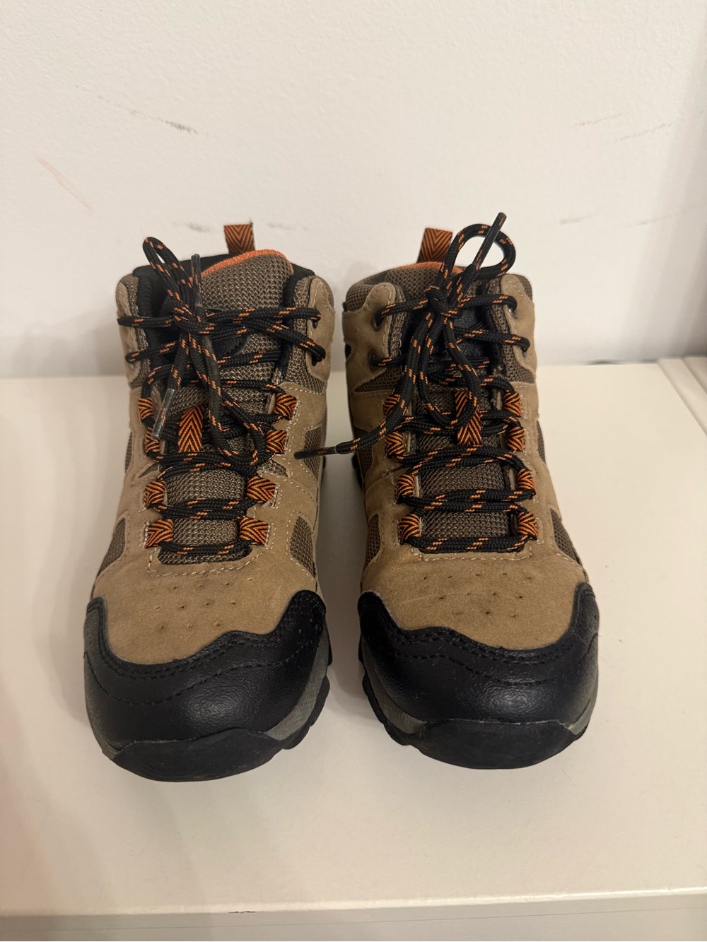 Ozark Trail Youth Hiking Boots size 1